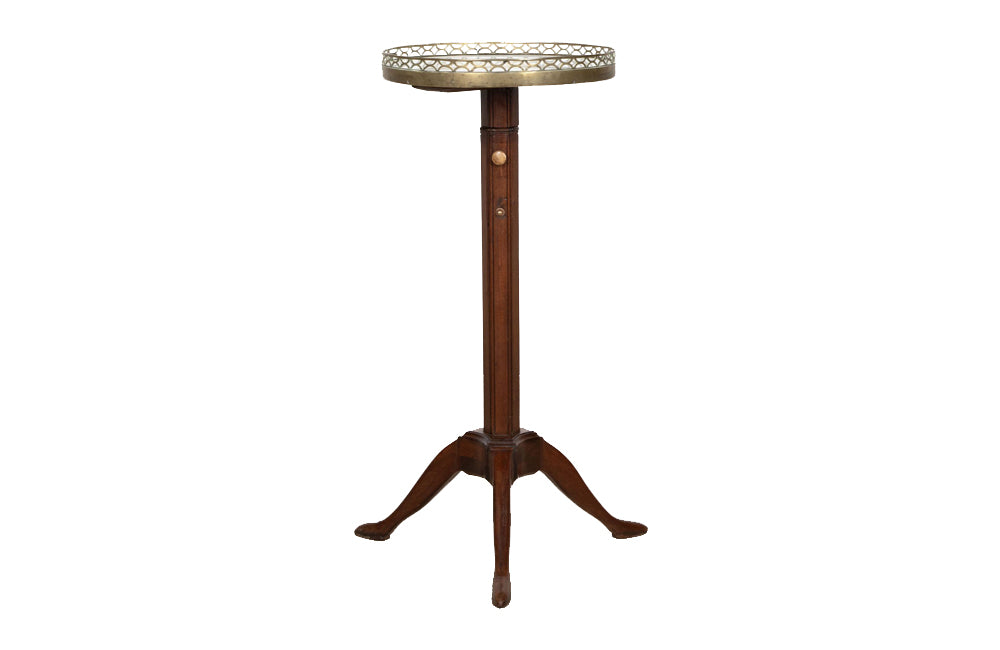 Charming 19th century mahogany rise and fall gueridon or occasional table