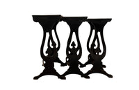 Nest of three black lacquered chinoiserie tables with gilt decorative scenes - Antique Side Tables