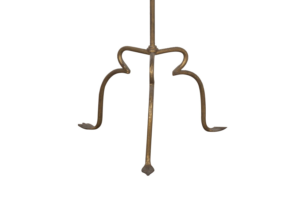 20th Century tall stylish Spanish gilt metal floor lamp with inverted trumpet form to the ringed stem.