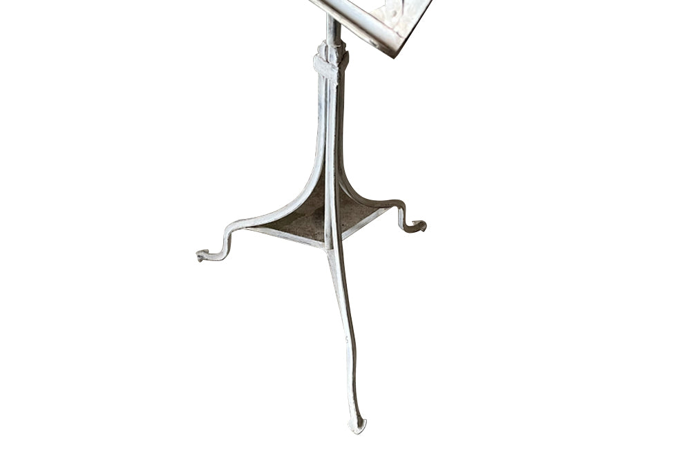 19th Century iron lectern with adjustable height - French antiques