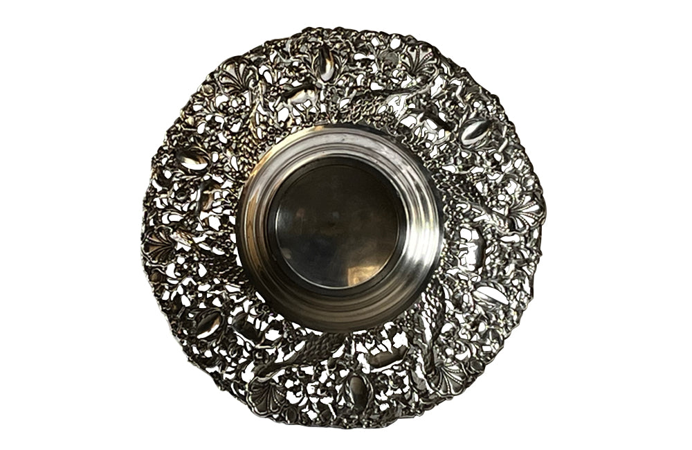 Beautiful mid 20th century large silver plate pierced decorative round tray dish.