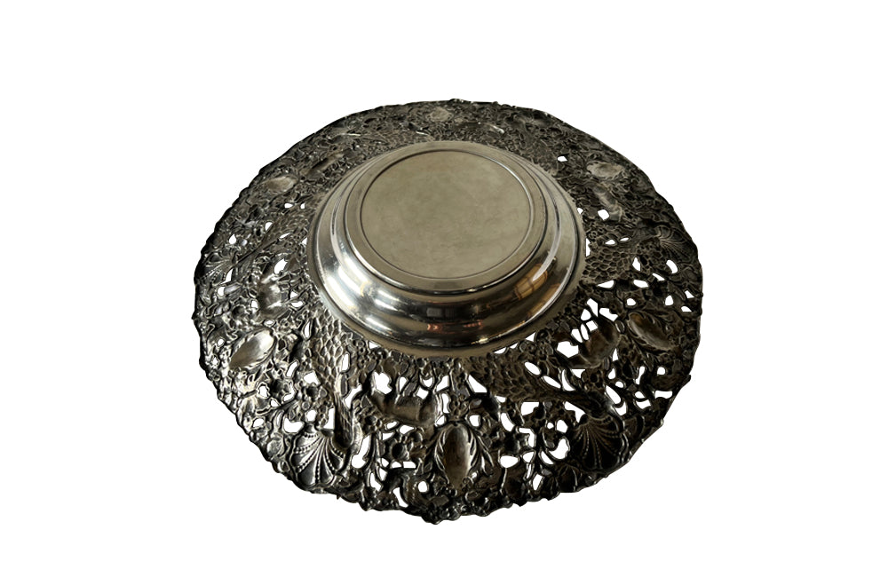 Beautiful mid 20th century large silver plate pierced decorative round tray dish.