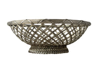20th century round French silver plate open weave bread basket with decorative rim in the Neo-Classical style on raised base.