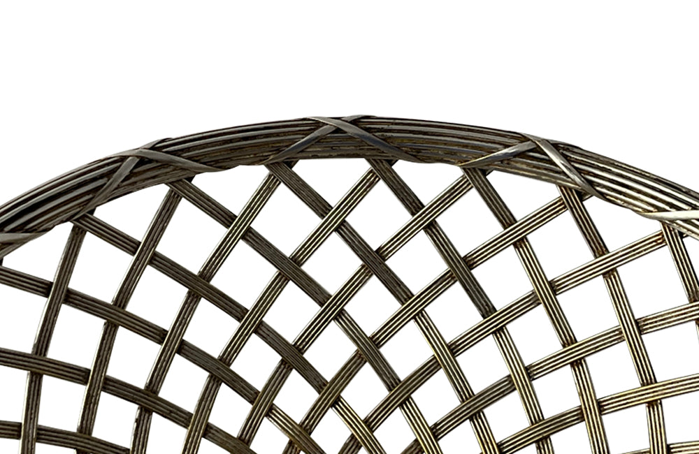 20th century round French silver plate open weave bread basket with decorative rim in the Neo-Classical style on raised base. 