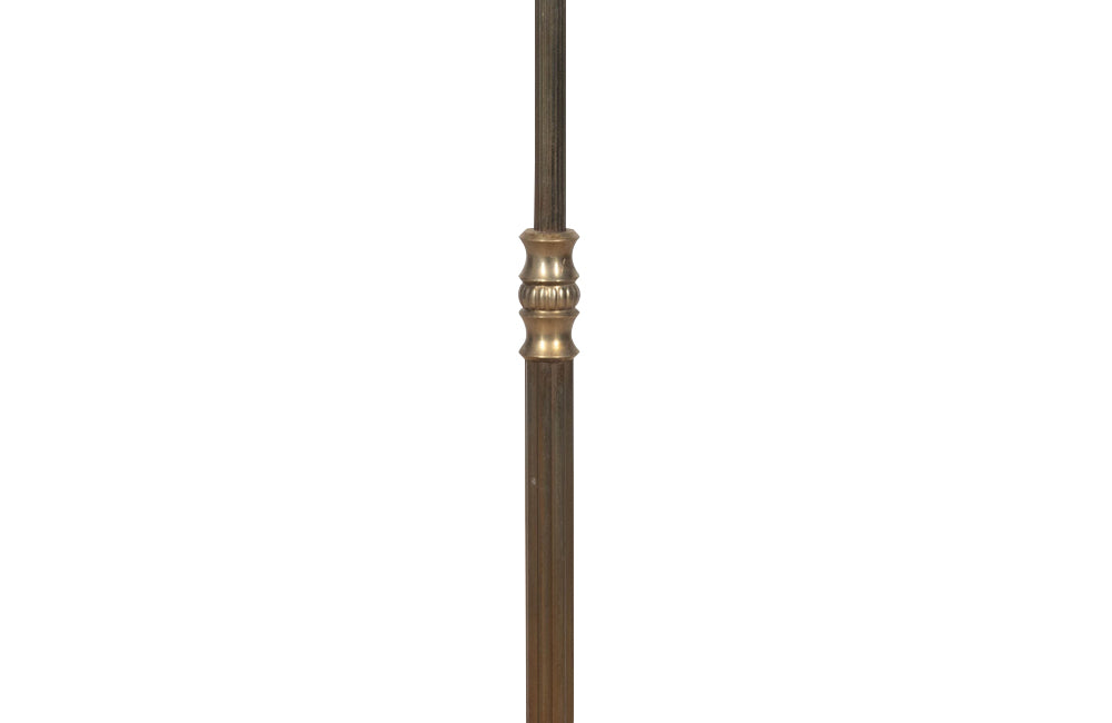 Stylish French brass standard floor lamp in the Neo-Classical style