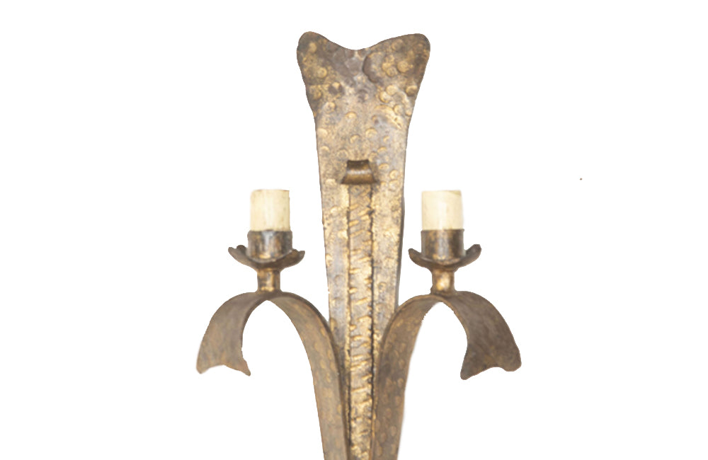 Pair of 20th Century very stylish Spanish gilt iron wall appliques by Ferro Art - Vintage Wall Lights