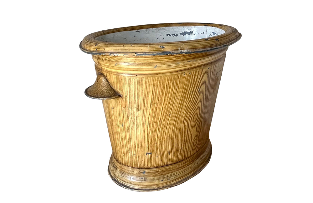 TOLE FOOTBATH & BUCKET