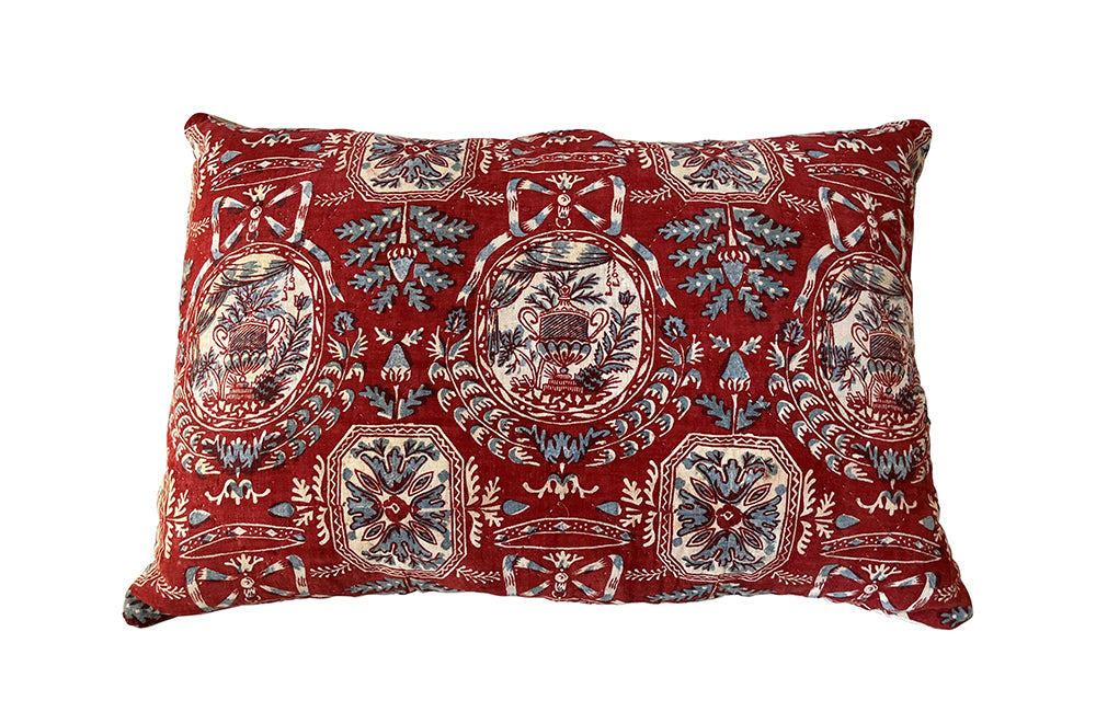 19th Century French Quilt Cushion - French Decorative Antiques - antique Textiles - Antique Cushions - Decorative Accessories - Antique Quilt - Antique Shops tetbury - adpsantiques - AD & PS Antiques-