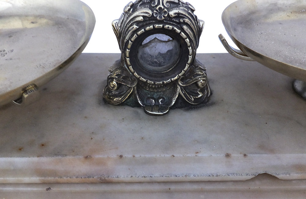 CHARMING PETITE MARBLE SCALES