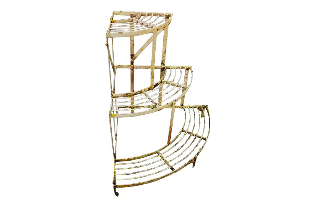 FRENCH IRON PLANT STAND