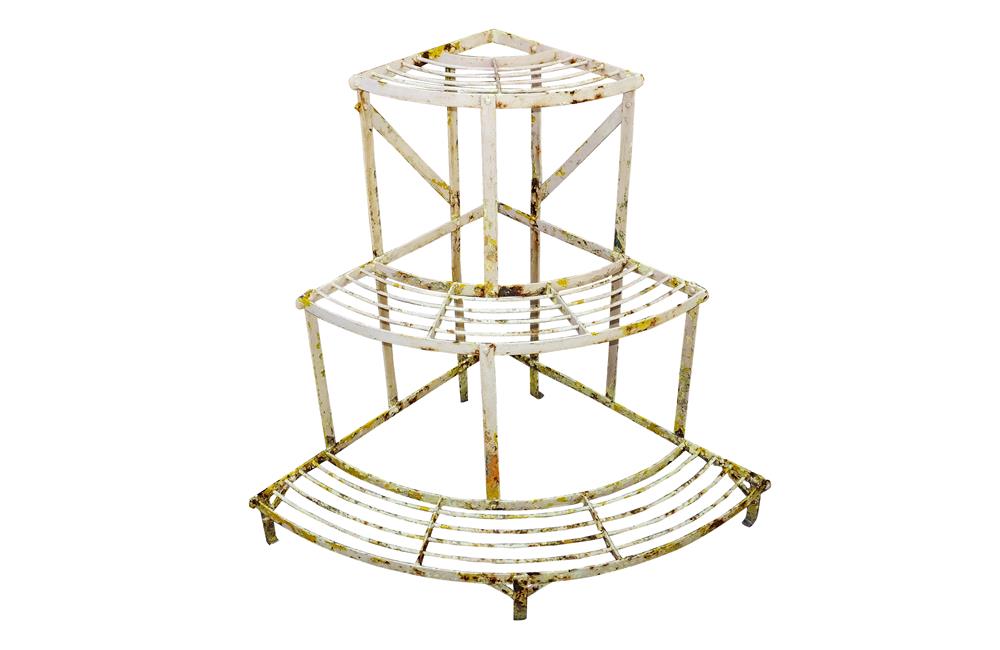 FRENCH IRON PLANT STAND
