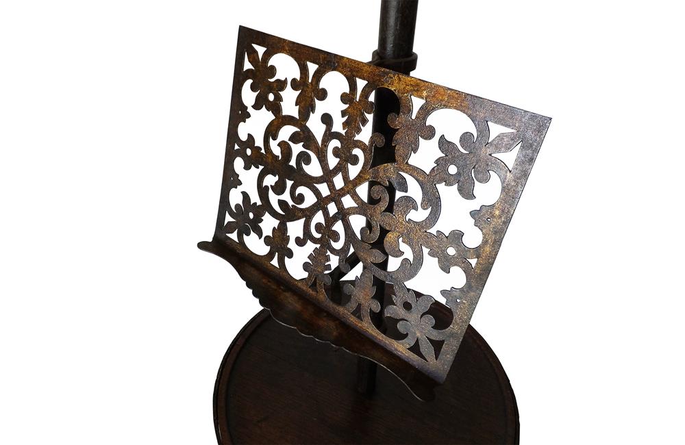 LECTERN FLOOR LAMP