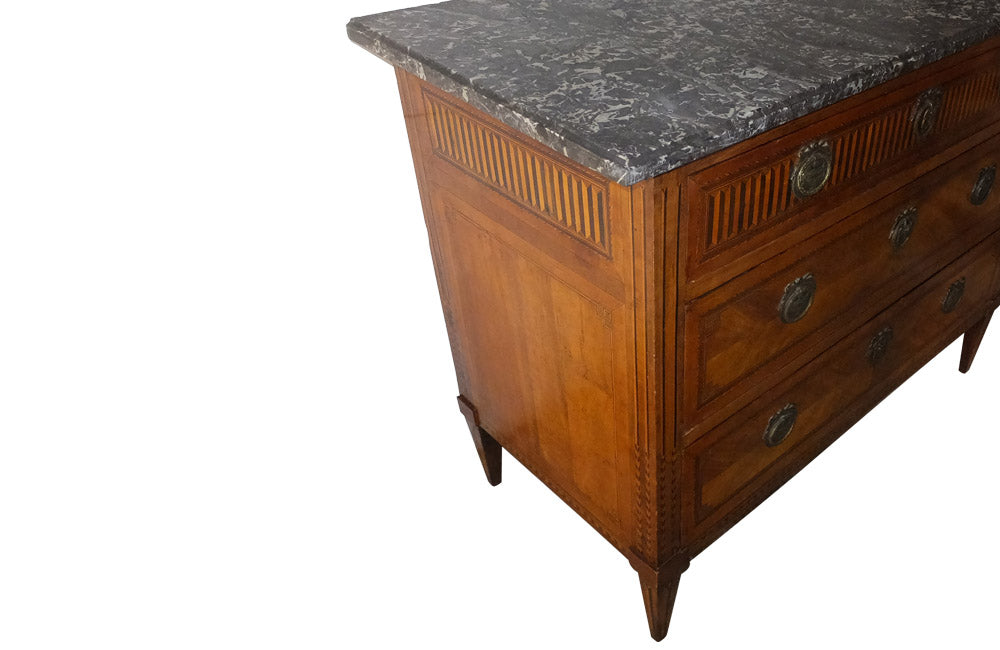 18TH CENTURY MARQUETRY COMMODE