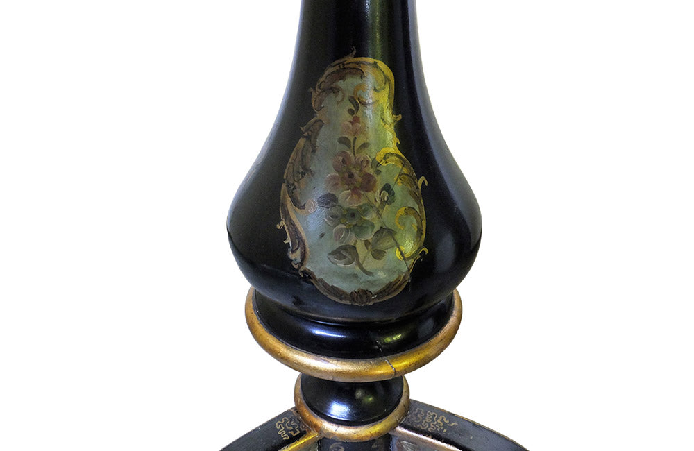 DECORATIVE ITALIAN TILT-TOP TABLE