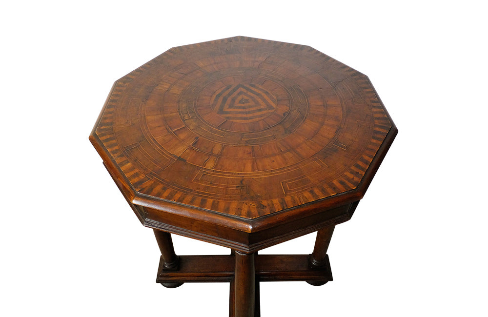 19TH CENTURY ITALIAN MARQUETRY GUERIDON