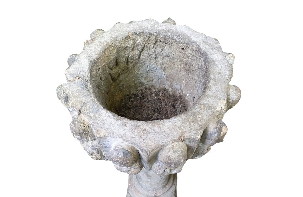 MEDIEVAL STYLE APOSTLE FONT JARDINIERE