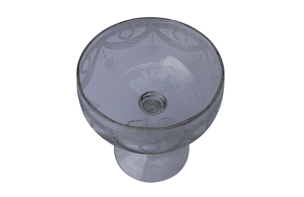 SET OF TWELVE CHAMPAGNE COUPES