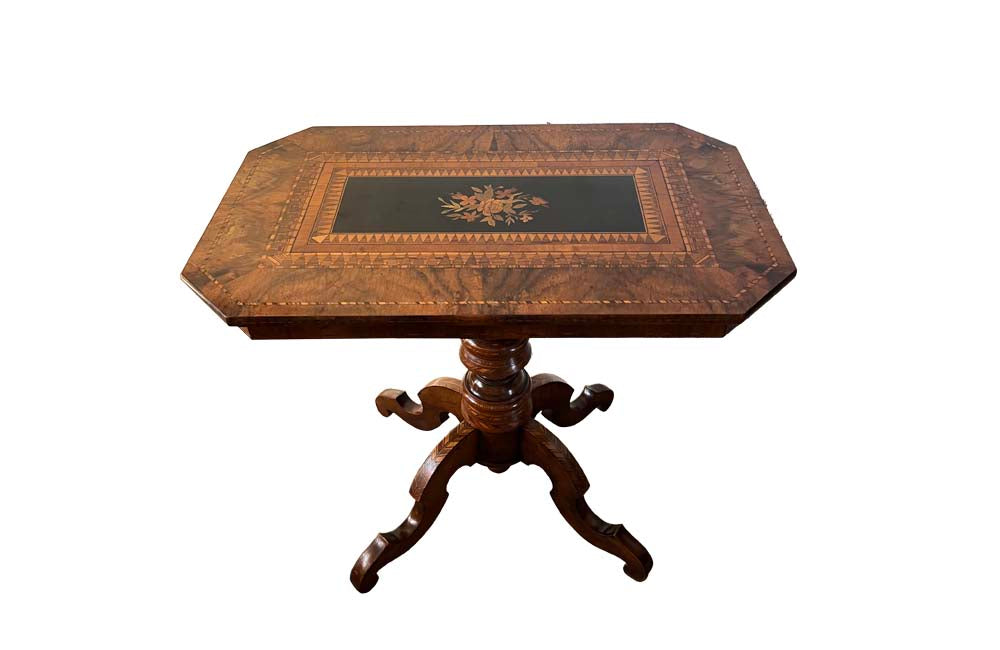 Italian Marquetry Tilt-Top Table - Antique Furniture - Italian Antique Furnitue - Decorative Antiques - Marquetry Table - Occasional Tables - Centre Tables - Side Tables - Pedestal Table - Antique Shops Tetbury - adpsantiques - AD & PS Antiques