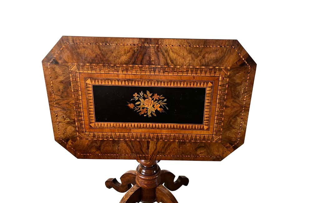 Italian Marquetry Tilt-Top Table - Antique Furniture - Italian Antique Furnitue - Decorative Antiques - Marquetry Table - Occasional Tables - Centre Tables - Side Tables - Pedestal Table - Antique Shops Tetbury - adpsantiques - AD & PS Antiques