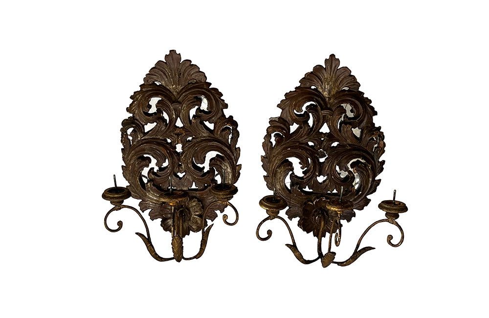 Pair of 19th Century Italian Carved Giltwood Mirrored Appliques – Decorative Antiques - Antique Wall Lights - AD & PS Antiques