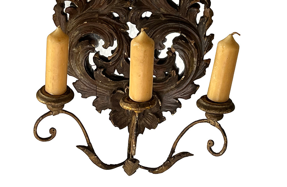 Pair of 19th Century Italian Carved Giltwood Mirrored Appliques – Decorative Antiques - Antique Wall Lights - AD & PS Antiques