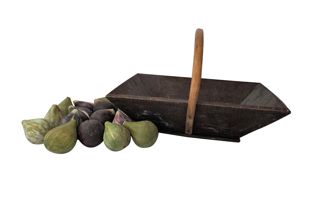 COLLECTION OF 14 TROMPE L'OEIL MARBLE FIGS IN WOODEN PANIER