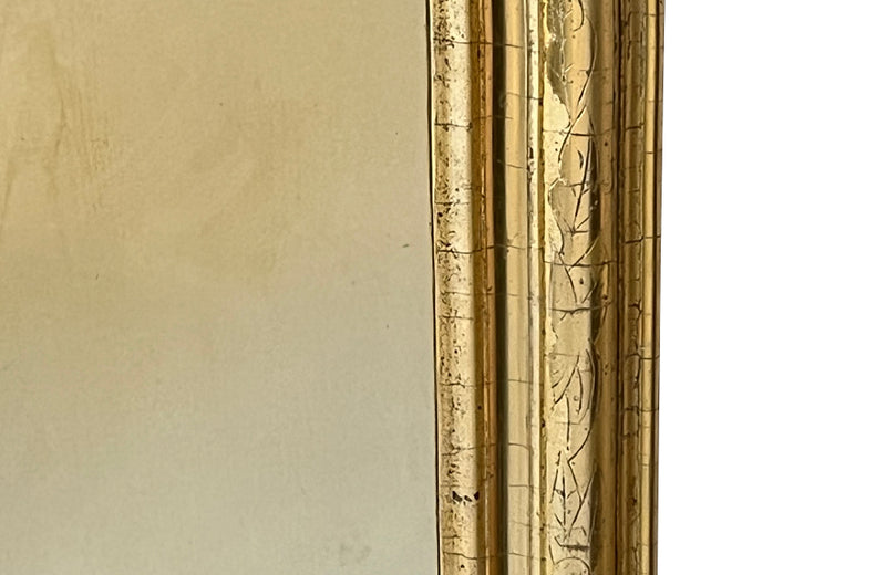 Antique mirror Gilt Louis Philippe French 19th Century with floral and foliate decoration.
