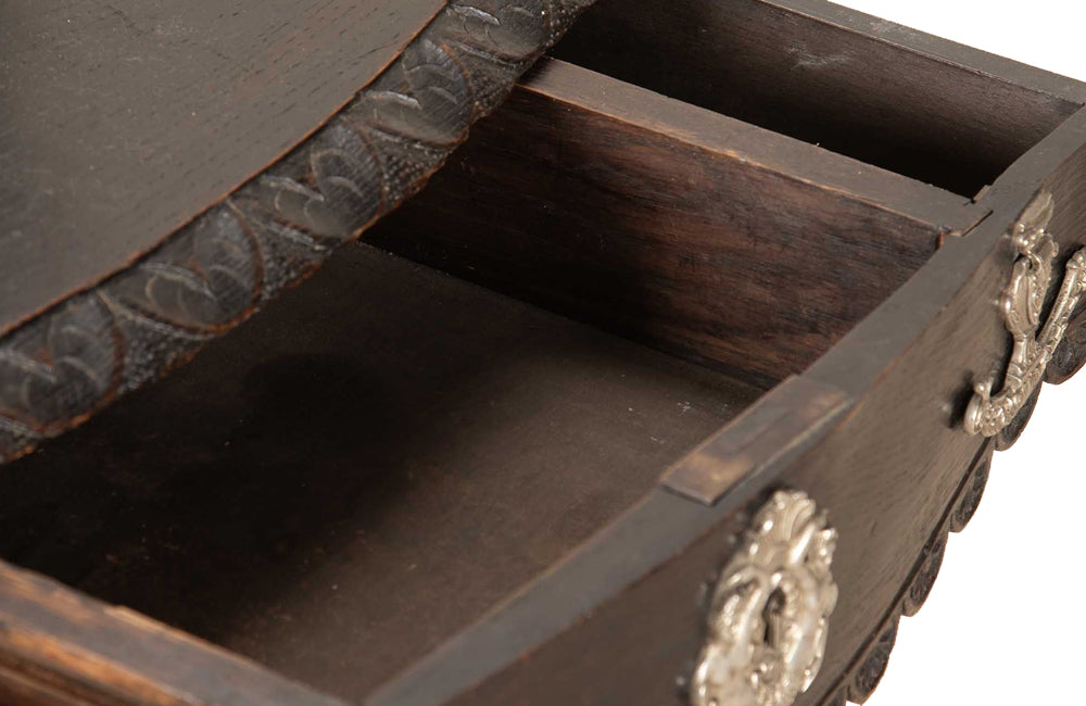 19th Century French Napoleon III Ladies Writing Table with Étagère