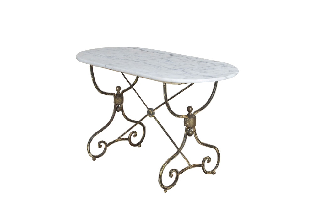 Beautiful 19th Century French boucherie or patisserie presentation table with oval marble top