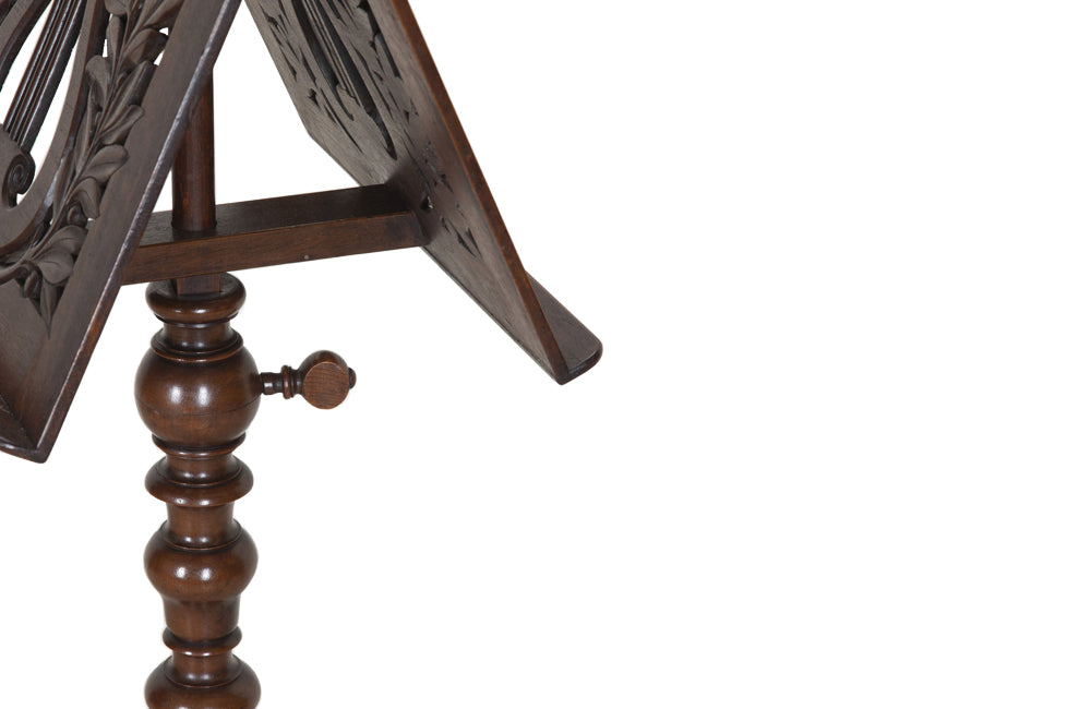 Elegant late 19th Century French Louis XVI walnut double sided lectern or music stand.