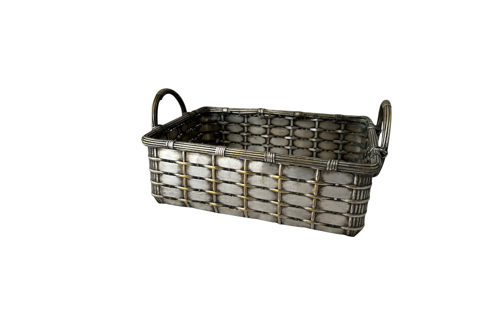 Elegant, silver plate basket with round handles