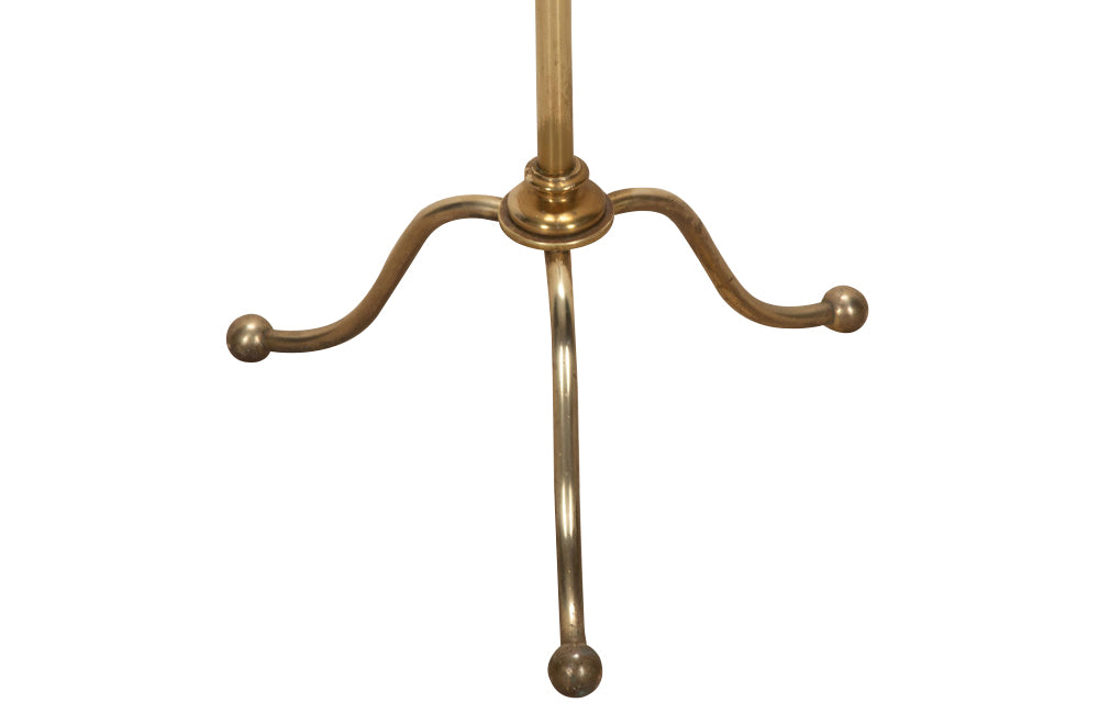 Mid century floor lamp French Classical style in brass with upper finial and ringed stem. Mid century lighting