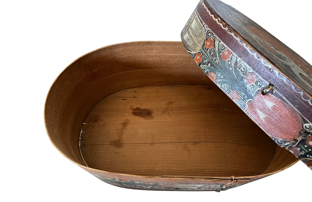 18th century charming, Swedish small painted oval marriage box.