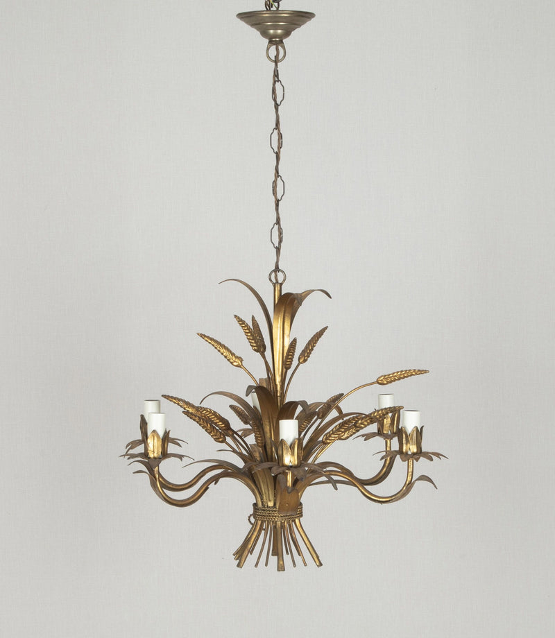 Mid-Century French Hollywood Regency style, gilt tole wheat sheaf chandelier.
