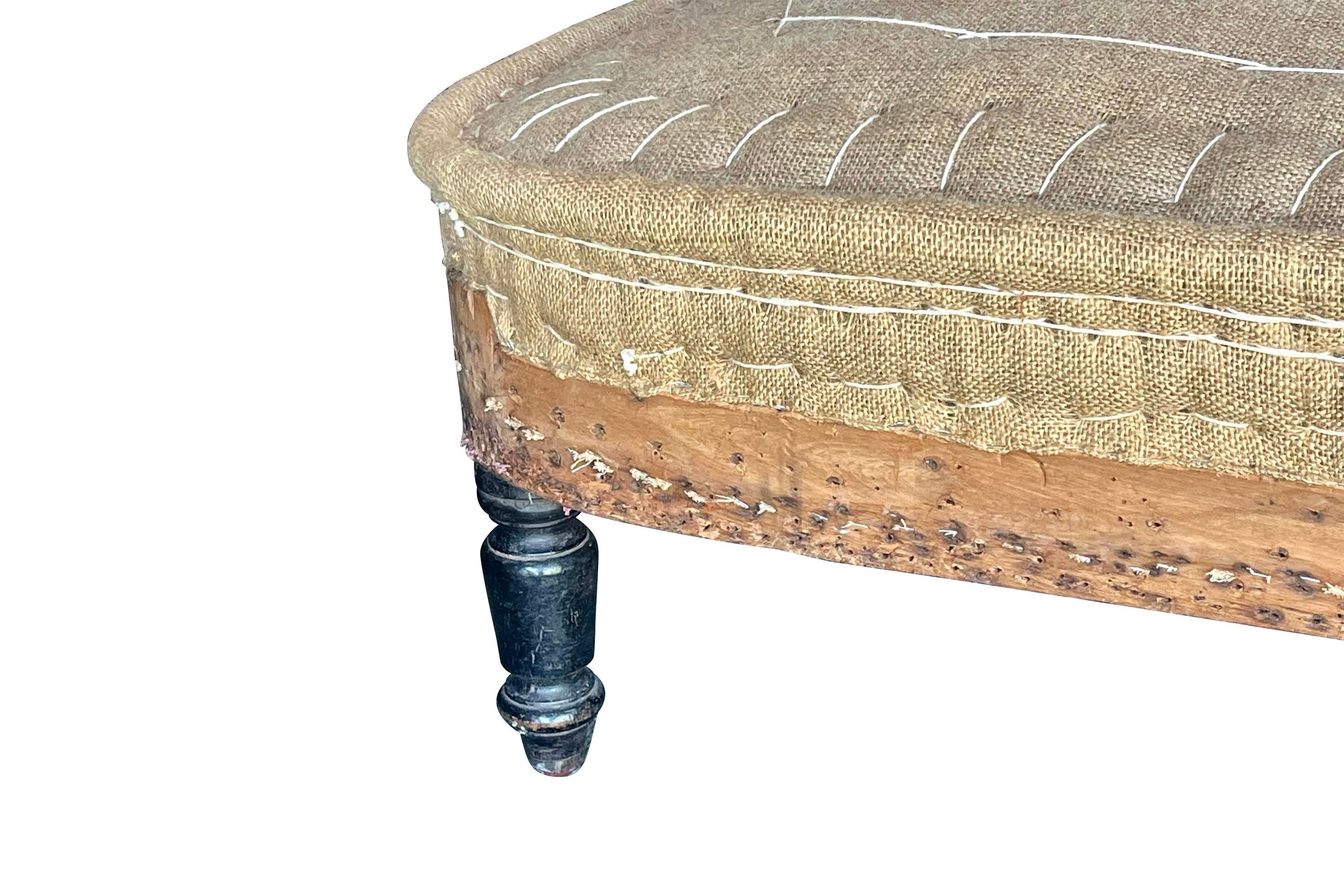 Large 19th century French méridienne or daybed with elegant scrolled ends and turned ebonised legs.