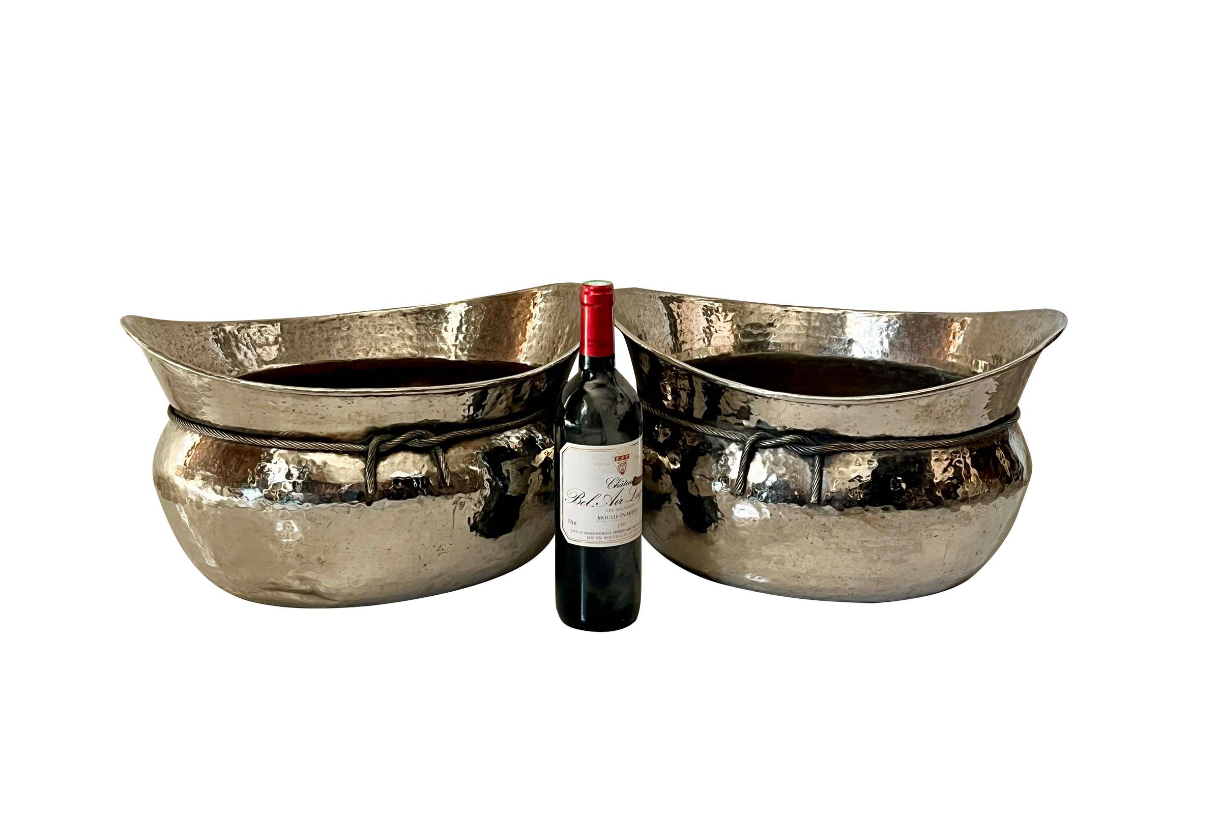 PAIR OF LARGE 1970'S  ITALIAN HAMMERED SILVERPLATE OVAL VASQUES