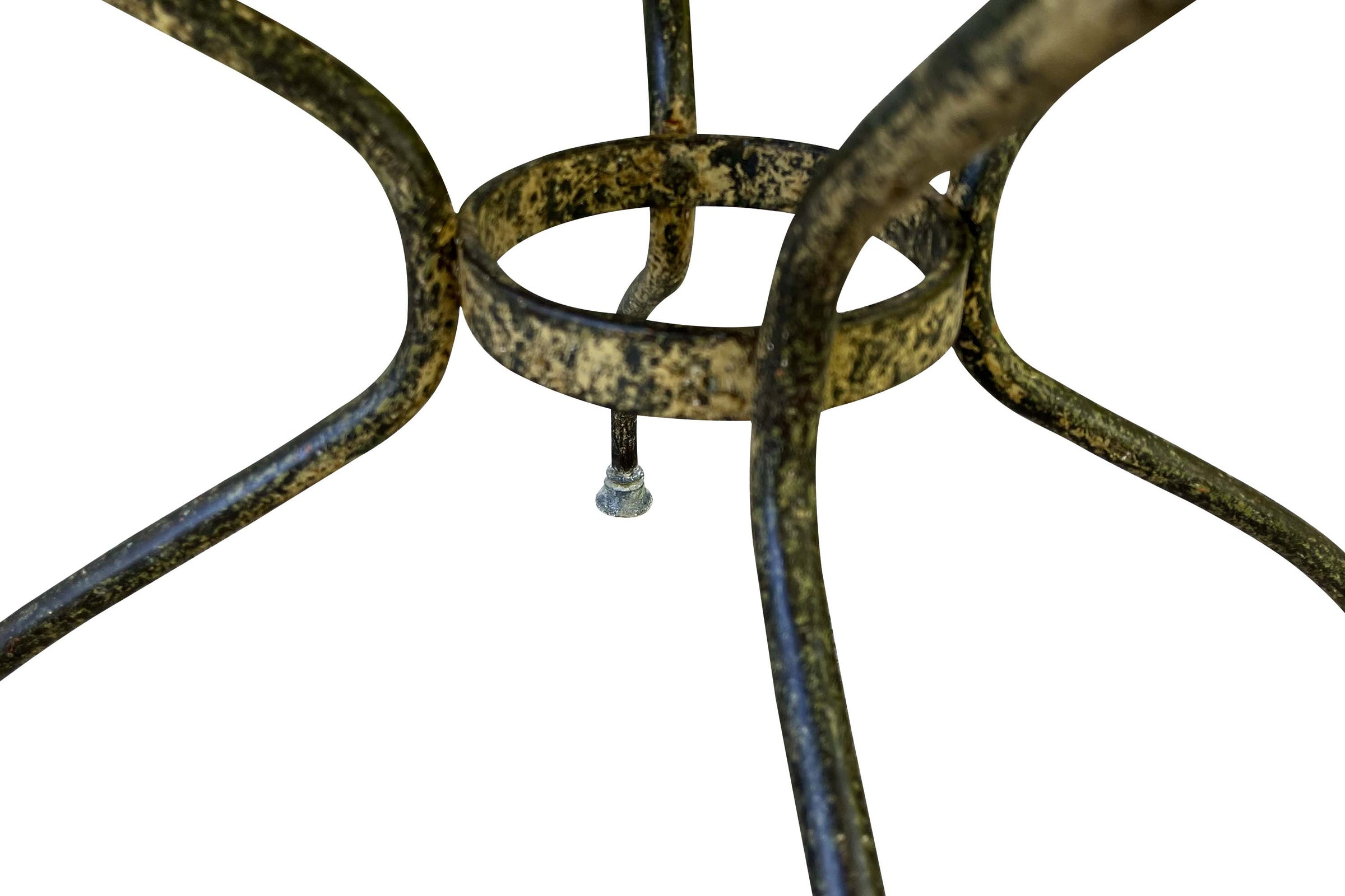Large late 19th  Century French wrought round iron guéridon table with marble top.