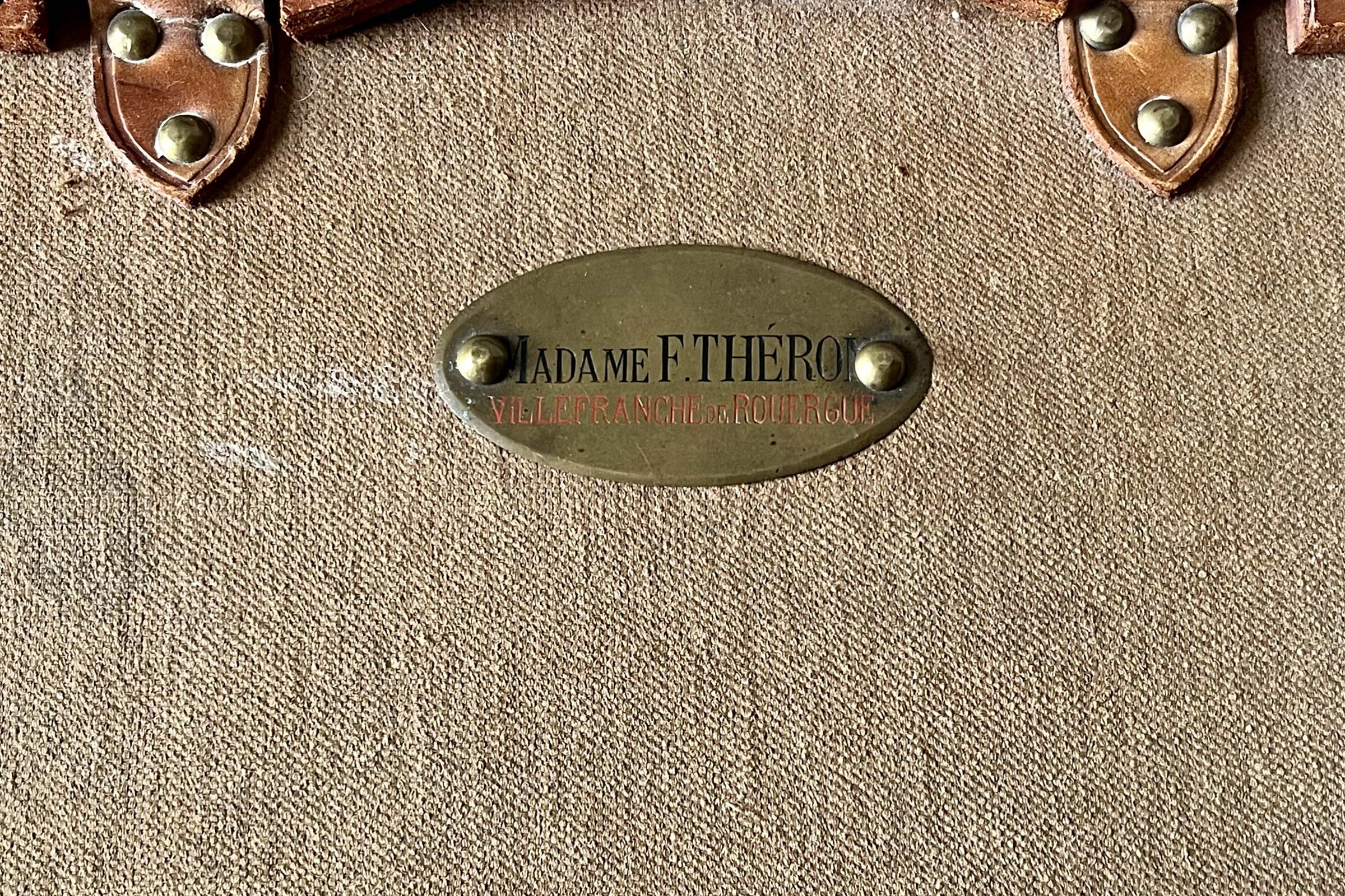 A charming early 20th Century French travelling hat trunk. 