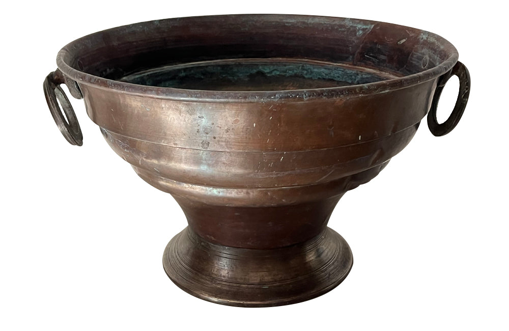 Antique wine cooler or champagne vasque in copper and brass. French antiques. 