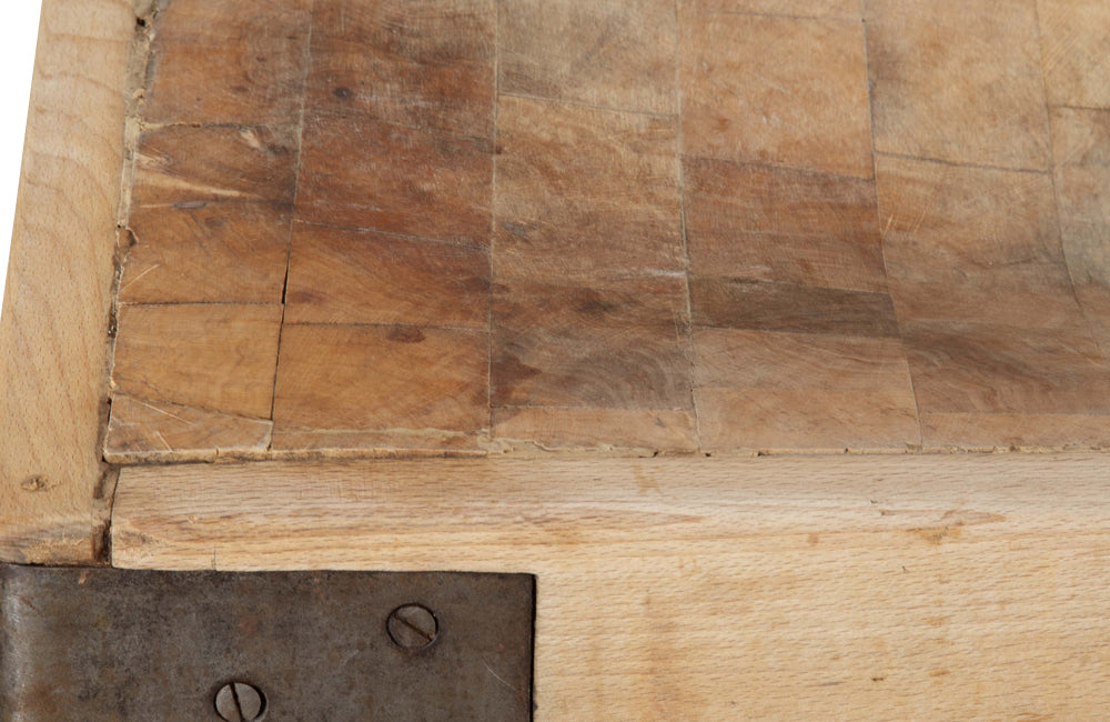 Substantial French butcher's block (billot de boucher) dating from the early 20th Century.