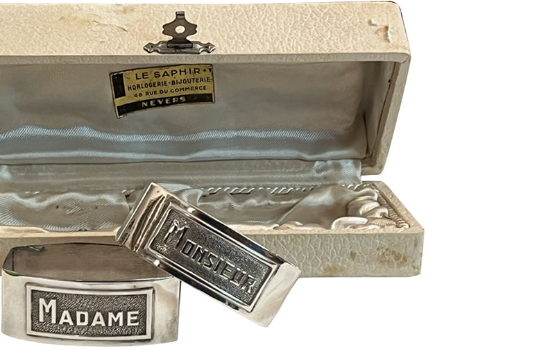 Very smart pair of silver plate napkin rings with Madame & Monsieur Art Deco lettering in rectangular cartouches. 