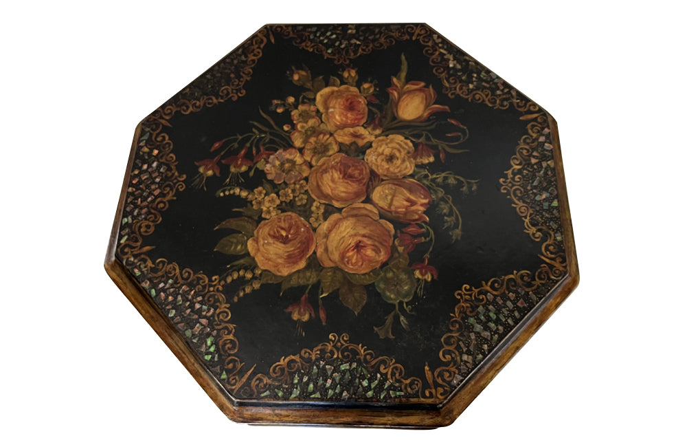 19th Century French Napoleon III Tricoteuse Sewing Table