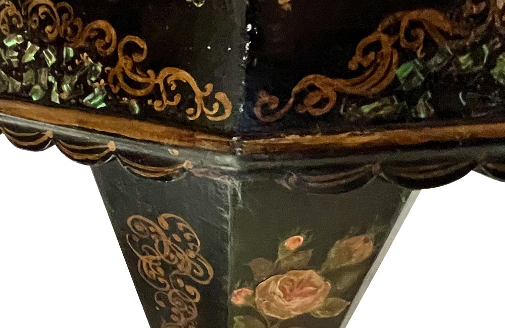 19th Century French Napoleon III Tricoteuse Sewing Table