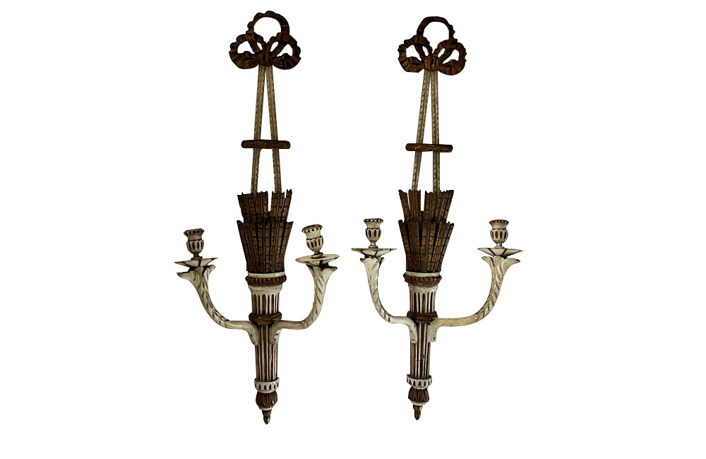 Beautiful pair of large 19th Century Italian carved wooden wall lights in the Neo-Classical style