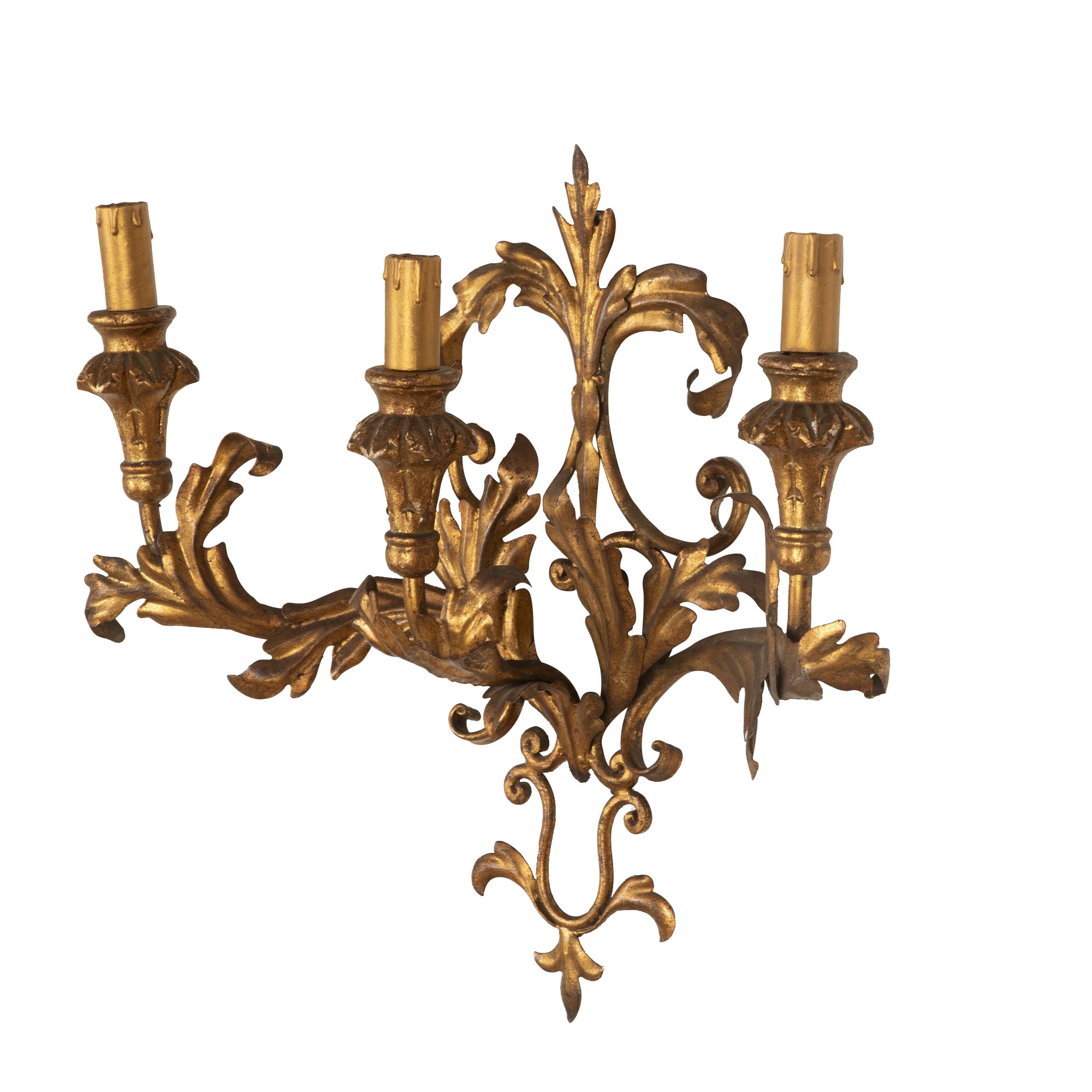 A decorative and elegant pair of 20th Century Italian gilt tole and wood wall lights.
