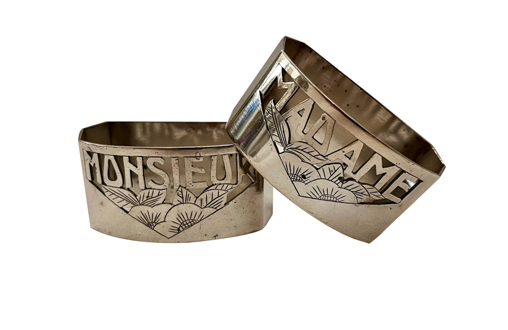 Stylish pair of 20th Century French Art Deco silver plate napkin rings.