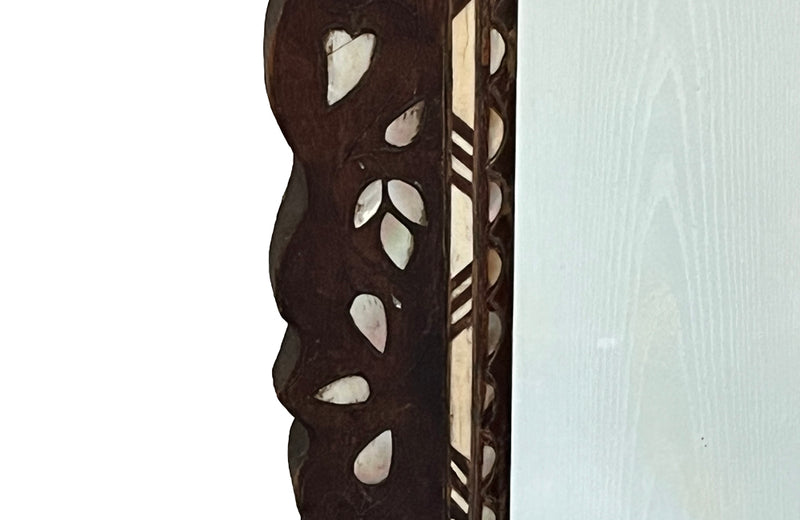 Very pretty late 19th or early 20th Century Syrian mirror with mother of pearl and bone floral and foliate decoration