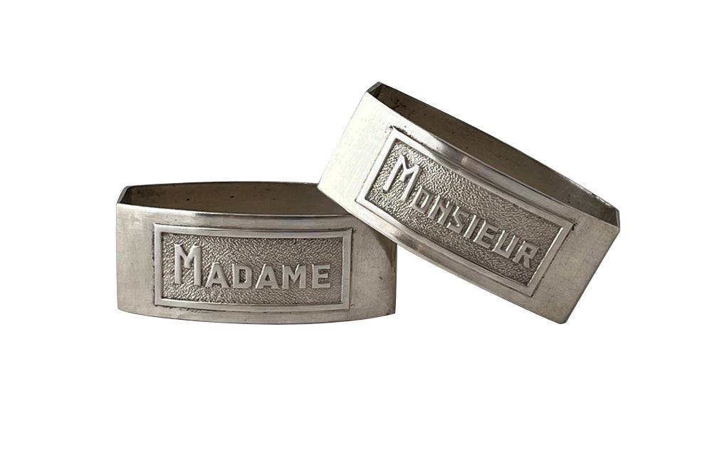 PAIR OF ART DECO MADAME & MONSIEUR NAPKIN RINGS