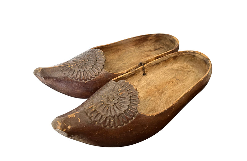 Charming pair of 19th century French wooden carved clogs - French Antiques