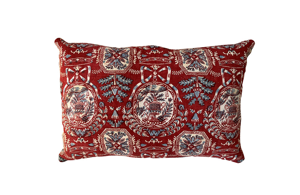 19th Century French Quilt Cushion - French Decorative Antiques - antique Textiles - Antique Cushions - Decorative Accessories - Antique Quilt - Antique Shops tetbury - adpsantiques - AD & PS Antiques- 